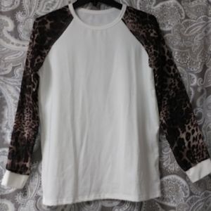 Leopard print long sleeve